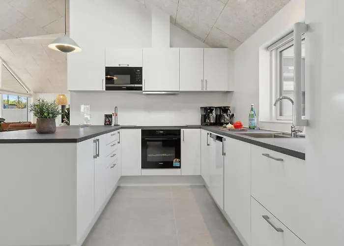 Lovely In Glesborg With Sauna *